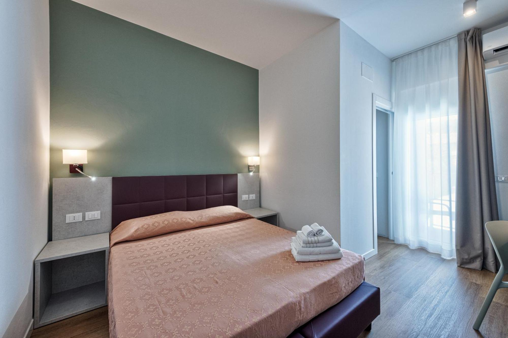 Hotel Al Ponte 리그나노 사비아도로 외부 사진