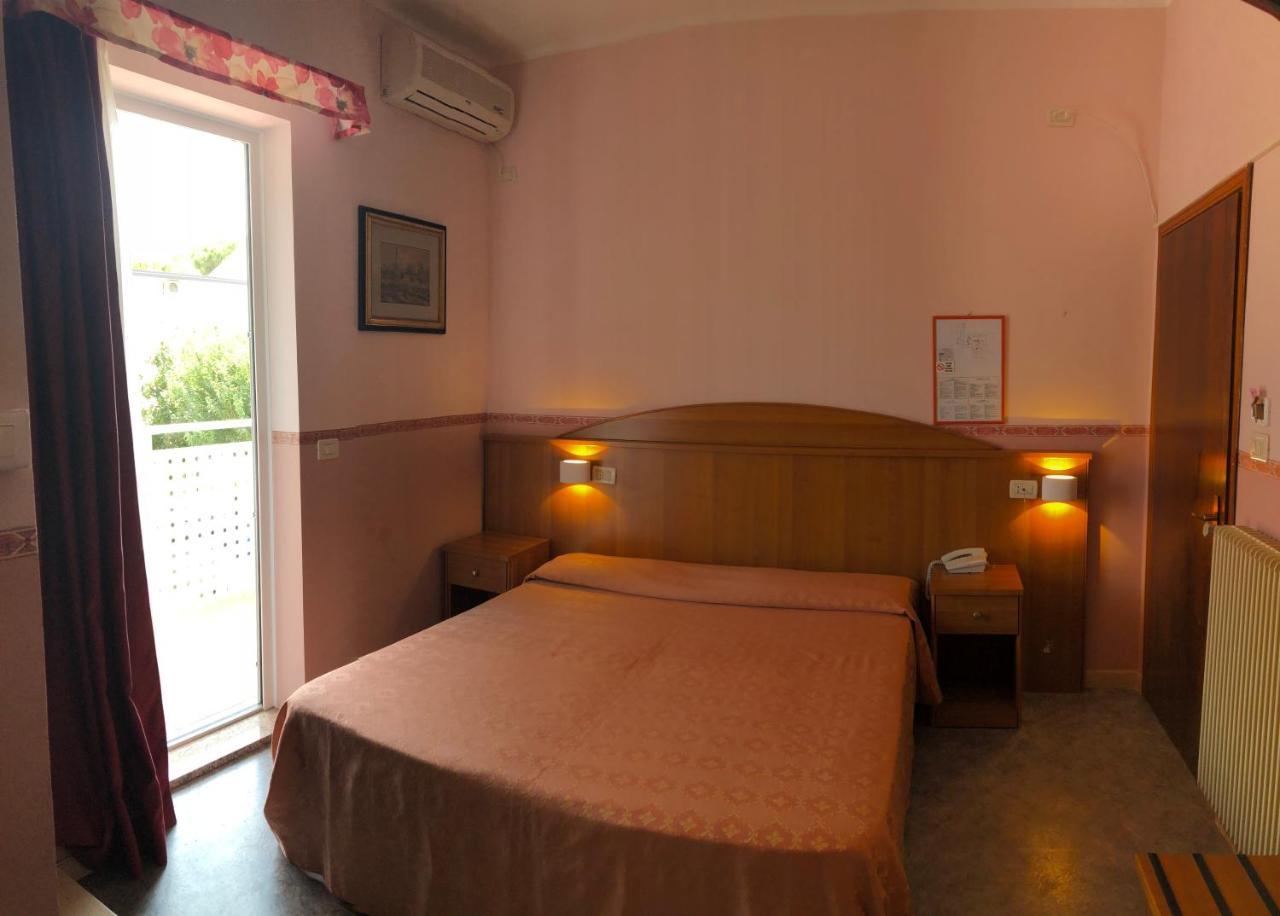 Hotel Al Ponte 리그나노 사비아도로 외부 사진