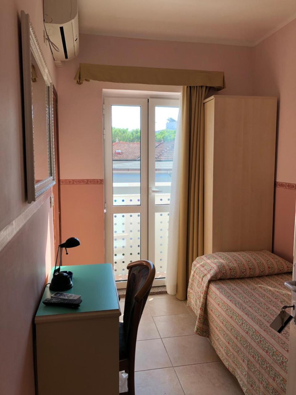 Hotel Al Ponte 리그나노 사비아도로 외부 사진